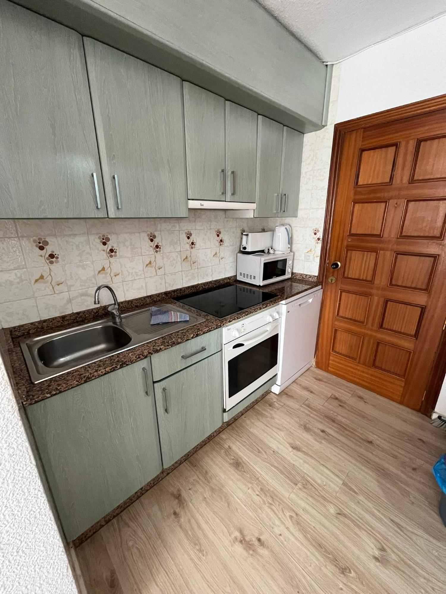 Service Apart Lazaro- Apartamentos Aguamarina 14 卡尔佩 外观 照片